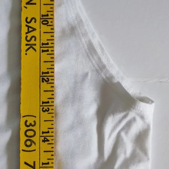 Under Armour " show your power" tank top white pink woman's size XL - Picture 10 of 10